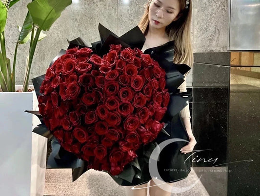 99 Love Heart Rose Bouquet