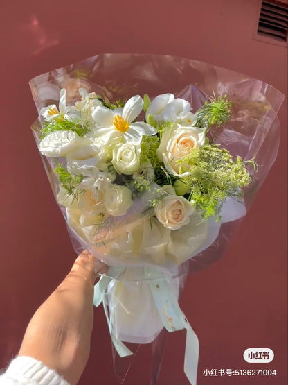 Florist Mix Bouquet (Small)