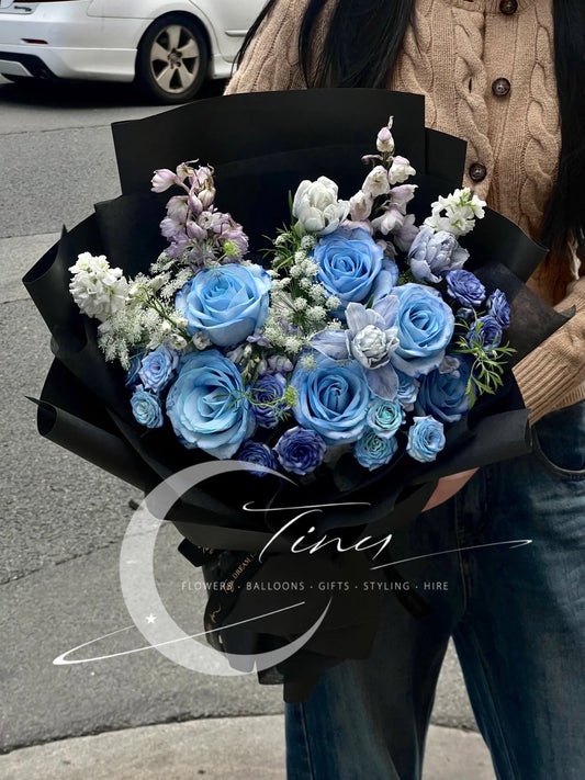 Blooming Bouquet (Dyed Color Flowers) - S/M/L