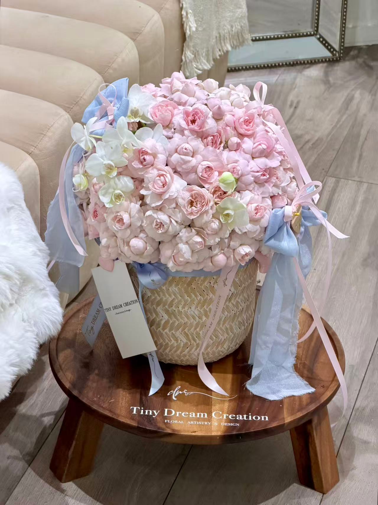 Fairy Kiss Basket 仙吻礼篮