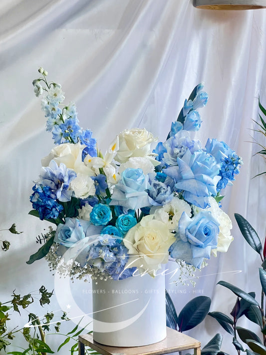 Blooming Surprise - Dyed Color Roses